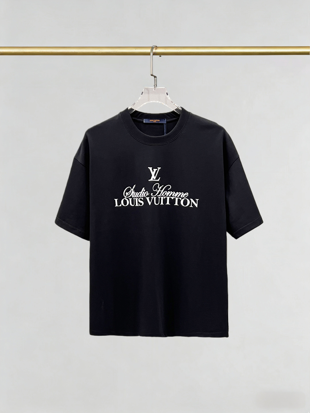 P95 Camiseta de manga corta con logo de silicona 3D, logo exquisito, tejido original, mismo modelo oficial, camiseta de…