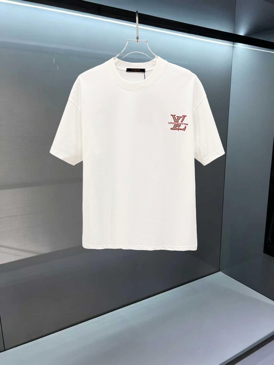 P95 🔥 Camiseta de manga corta con logo de silicona 3D, logo exquisito, tejido original, mismo modelo oficial, camiseta…