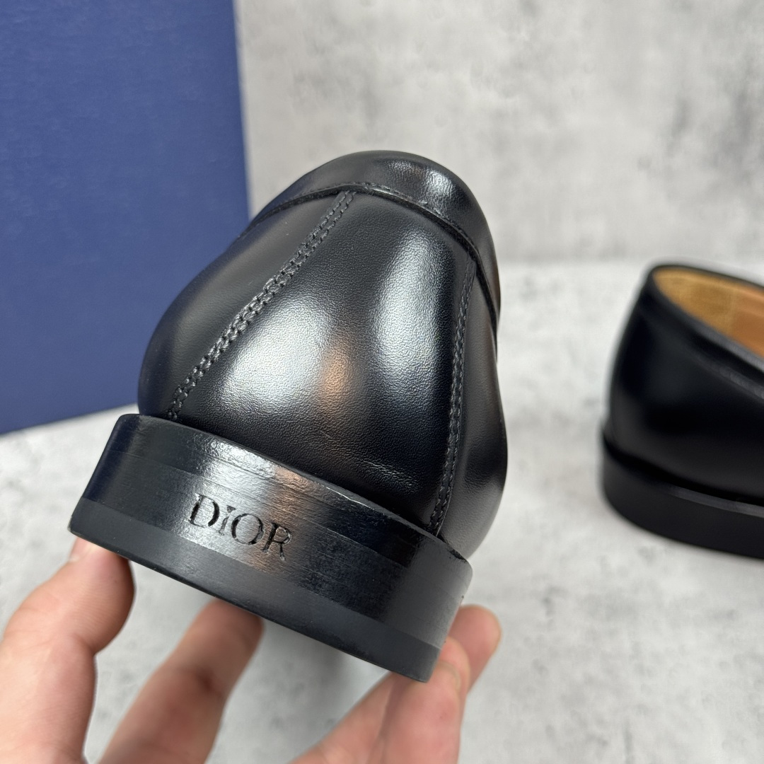 Dior Granville Men's Loafers with CD Icon Buckle in Black Leather 9 cmp i1758636456779 1820 0 7