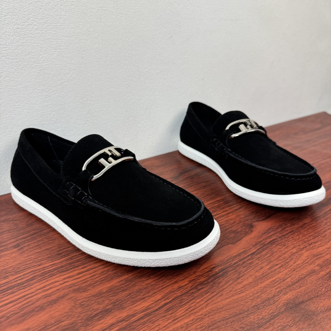 Fendi Style Leather Men's Shoes Lookbook Reference image 2