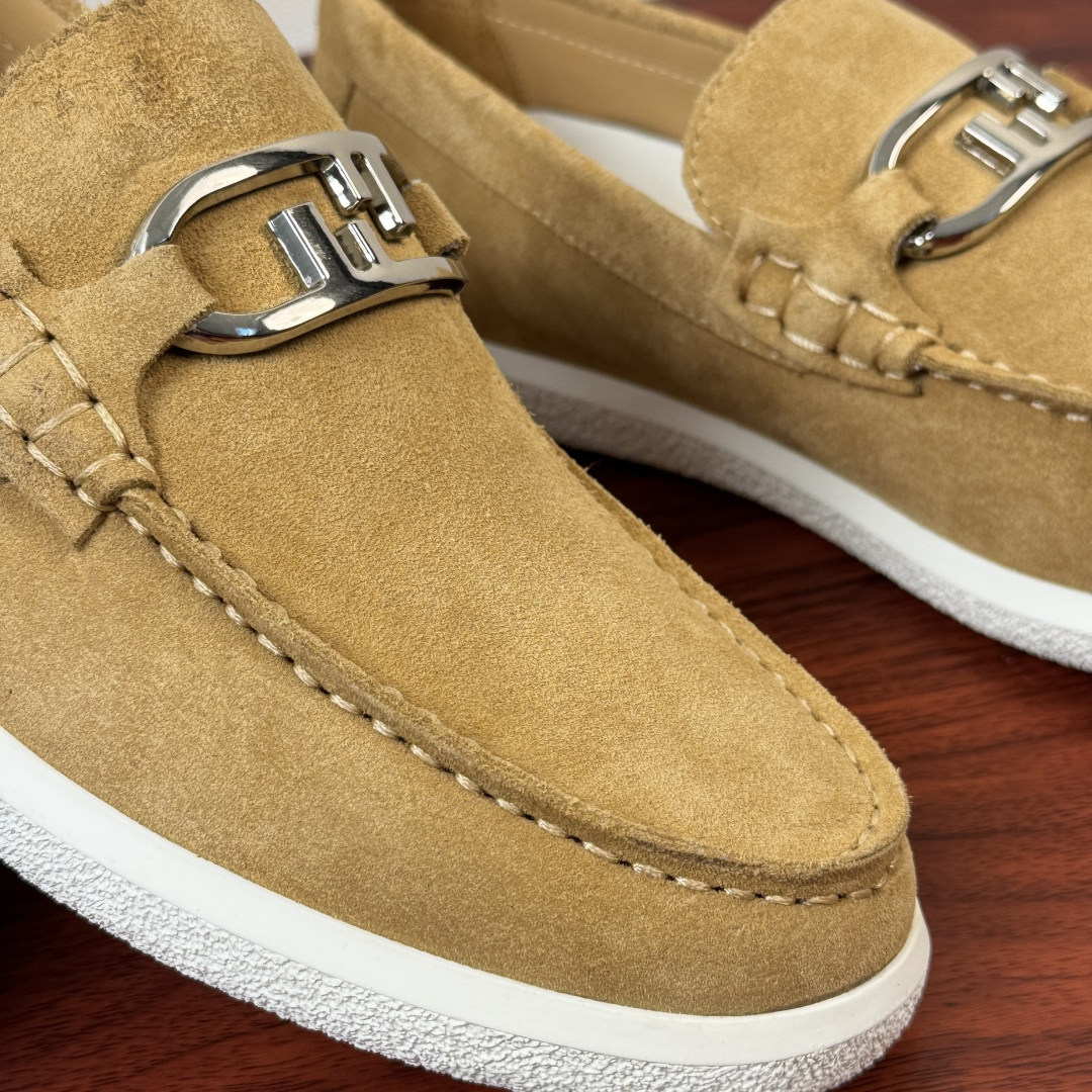Fendi Style Leather Men's Shoes style reference detail image 5 from source 781860