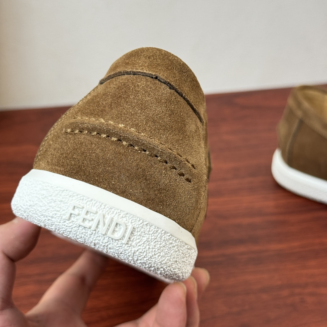 Fendi Style Leather Men's Shoes style reference detail image 8 from source 781861