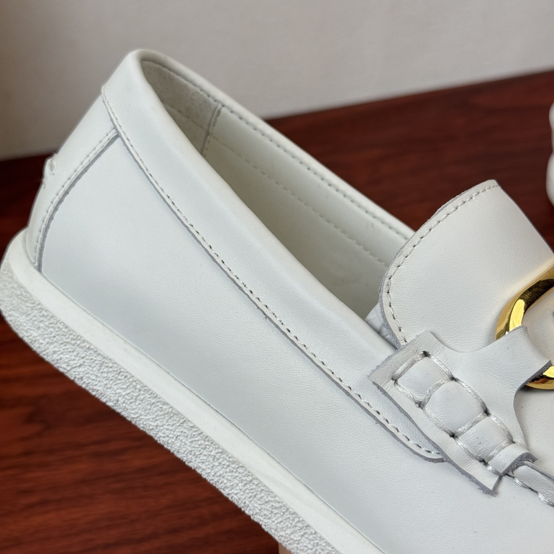 Fendi Style Leather Men's Shoes style reference detail image 6 from source 781865