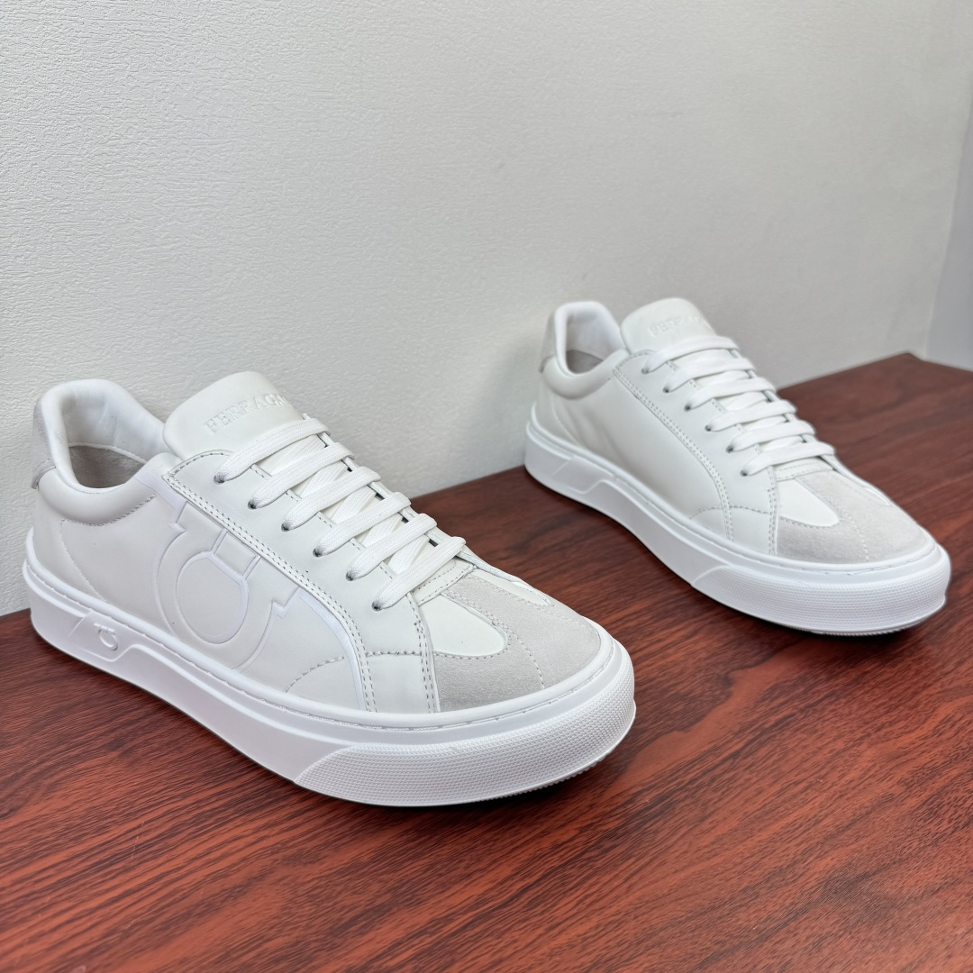 Кроссовки Ferragamo
