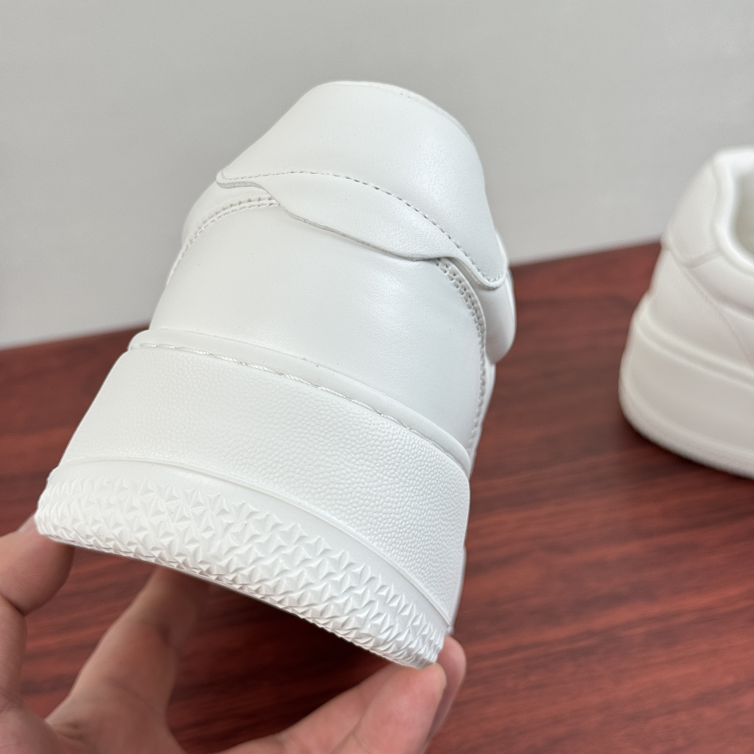 알로 신발 135892 ALO Shoes 썸네일 이미지
