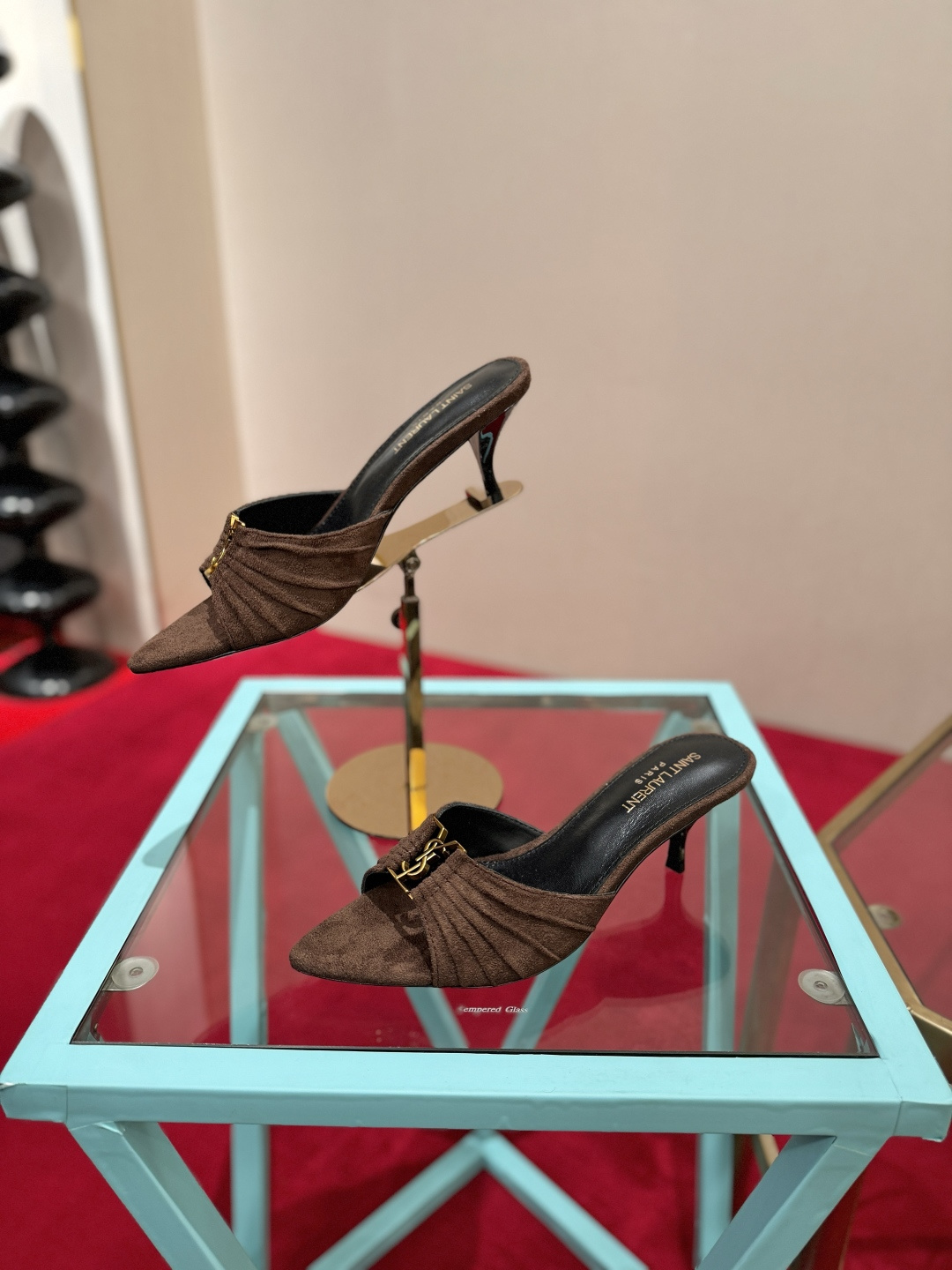 NO:904983,SAINT LAURENT Babylone point-toe open-toe pleated upper mules slip-on slippers super versatile and easy to control fabric high mercerized cashmere lining sheepskin padding sheepskin heel height 6cm size 34-39 (40.41.42 customized), high heels slippers, saint laurent, saint laurent, high heels, slippers, sheepskin19860909SAINT LAURENT圣罗兰 Babylone 尖头露趾缩褶鞋面 穆勒鞋 一字拖鞋 超级百搭款轻松驾驭 面料羊绒高丝光 内里羊皮 垫脚羊皮 跟高6cm 码数34-39（40.41.42定做）,高跟鞋拖鞋,saint laurent,saint laurent,high heels,slippers,sheepskin,Women's Shoes