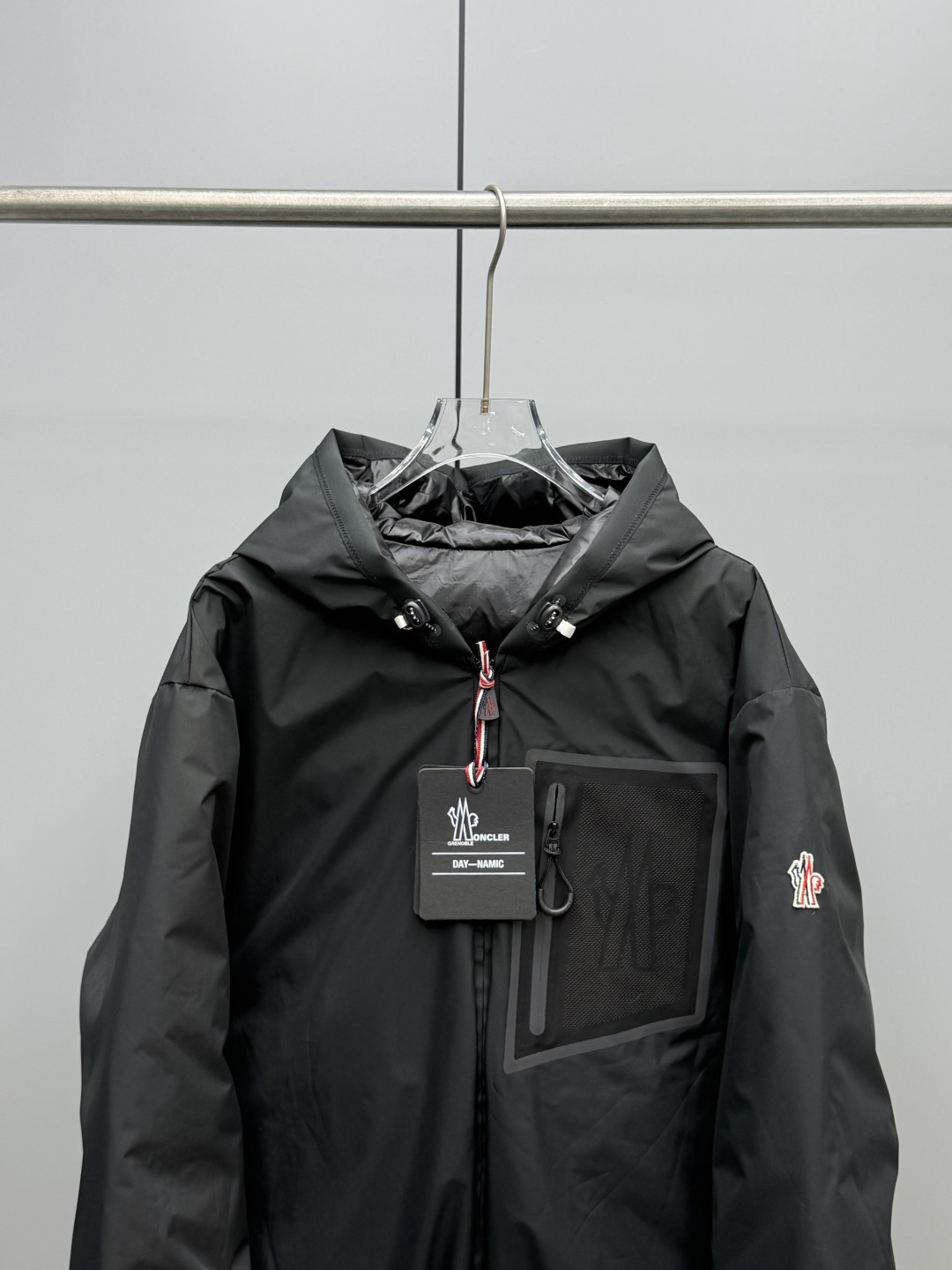 Пуховик Moncler
