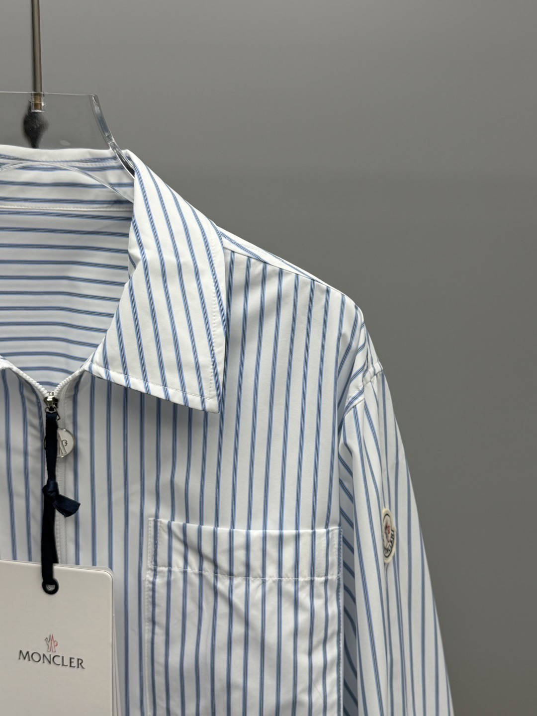 China Replica Moncler Down Jackets MCS0406-35