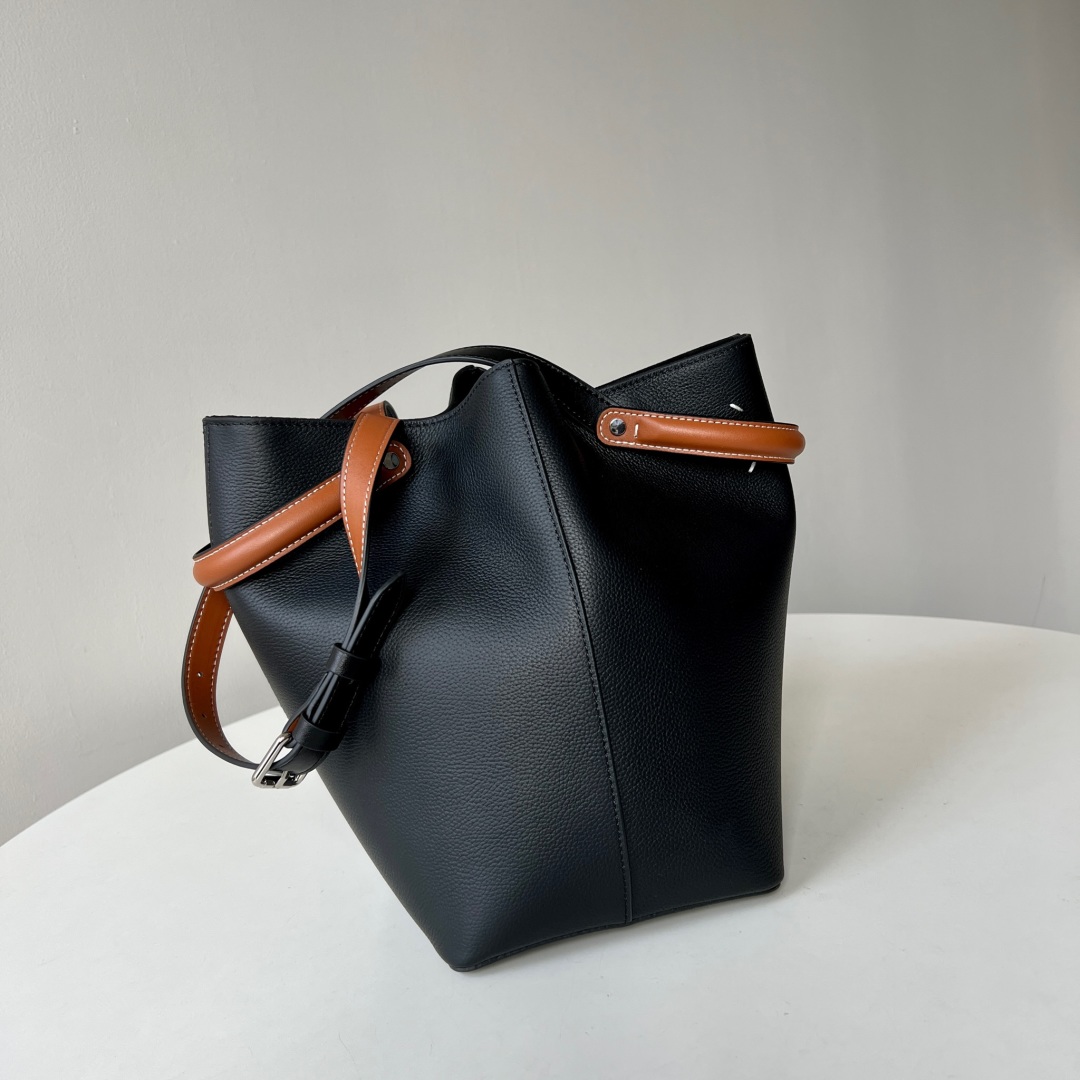 Maison Margiela Dress Age Tote Bag, Black Leather, Convertible Design 8 cmp i1735496833210 9916 0 6