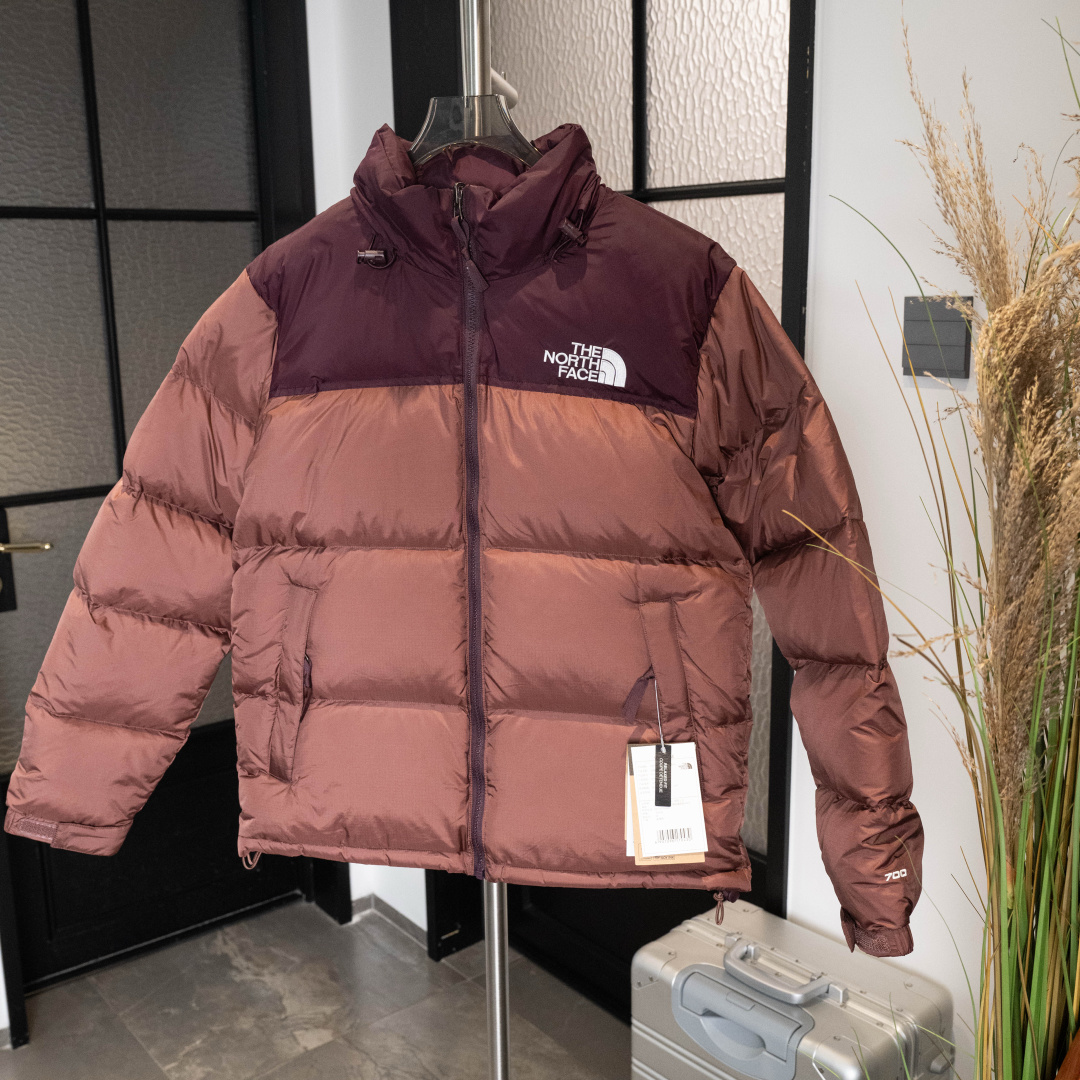 旦福利 ️ ️ ️ THE NORTH FACE |北面 1996 经典款 羽绒服 产品配色:粉色、酒红色、白色、抹茶绿、拼接小麦、拼接绿、蓝绿拼接asdd07