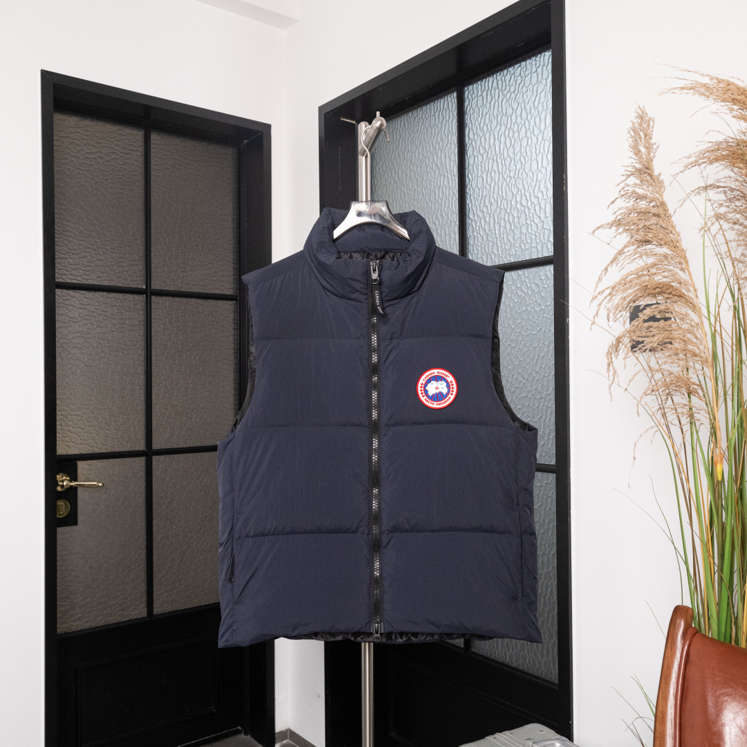 A Canada Goose|加拿大鹅 Lawrence 羽绒马甲羽绒服 2804MB 产品配色:黑色红标 、黑色黑标 、藏青红标