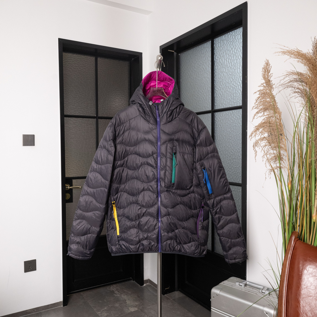 ❗️特价A❗️Peak Performance|壁克峰90鹅绒吐司服配色：运动灰(紫拉链粉内里)、浅沙白