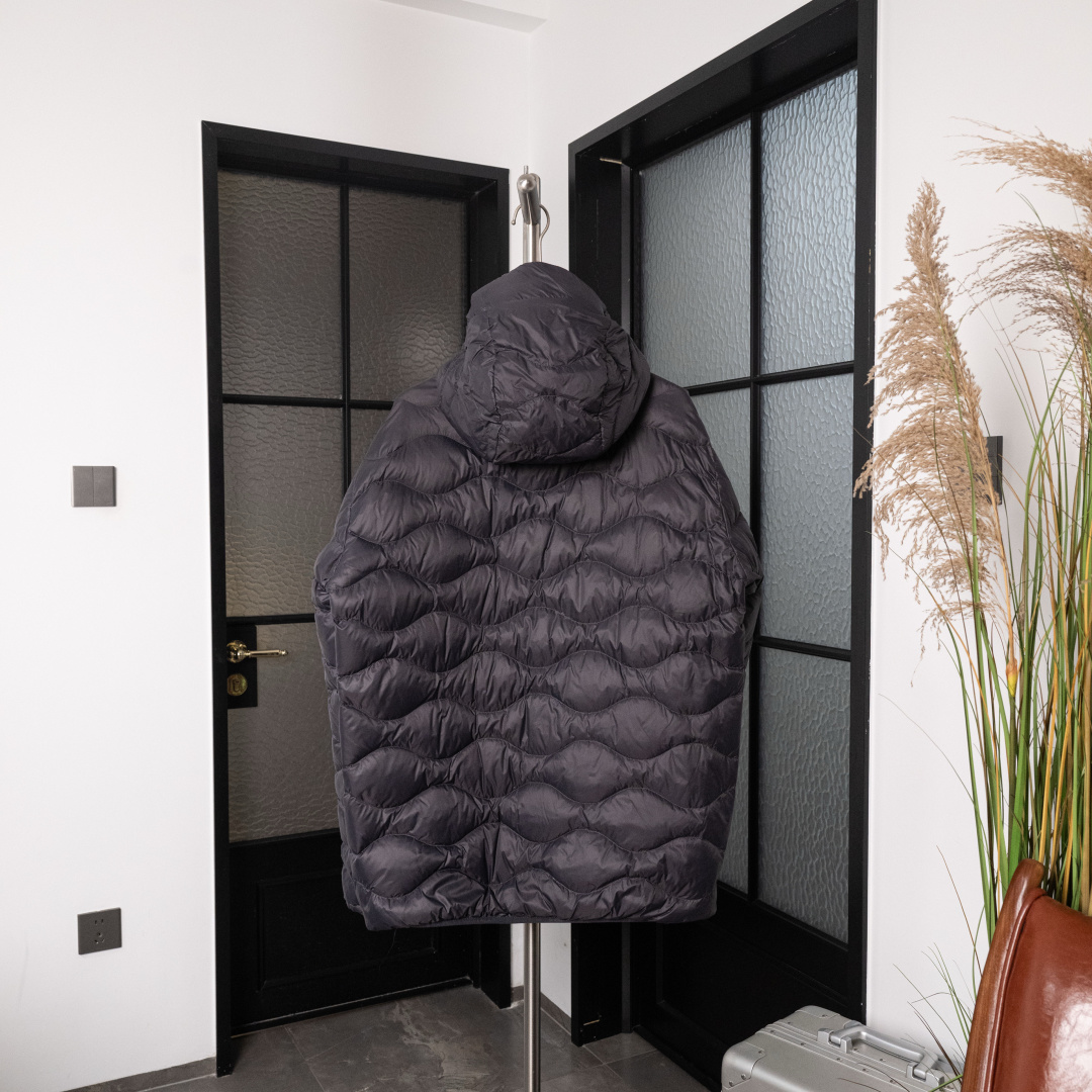 ❗️特价A❗️Peak Performance|壁克峰90鹅绒吐司服配色：运动灰(紫拉链粉内里)、浅沙白