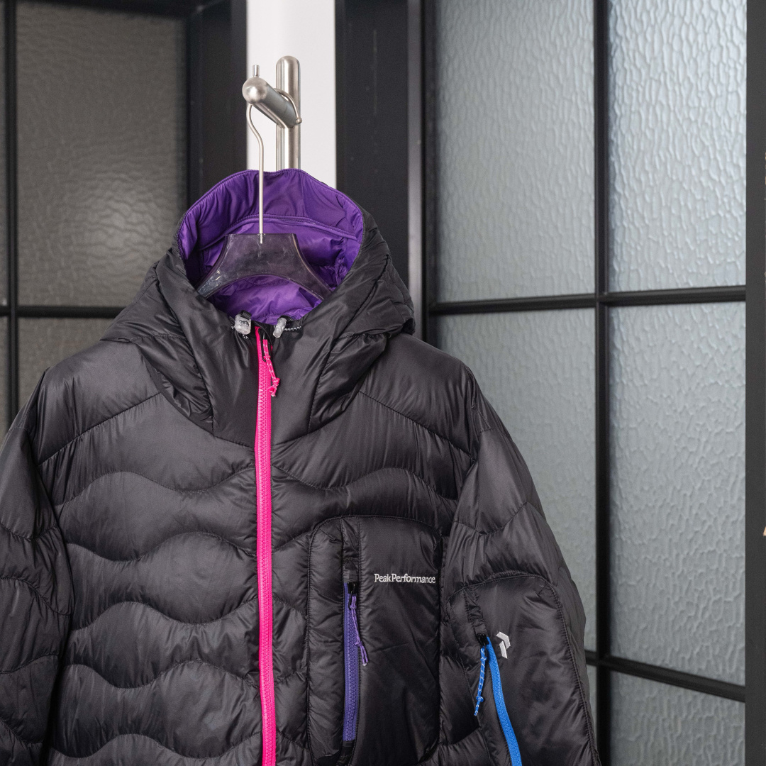 ❗️特价A❗️Peak Performance|壁克峰90鹅绒吐司服配色：运动灰(紫拉链粉内里)、浅沙白