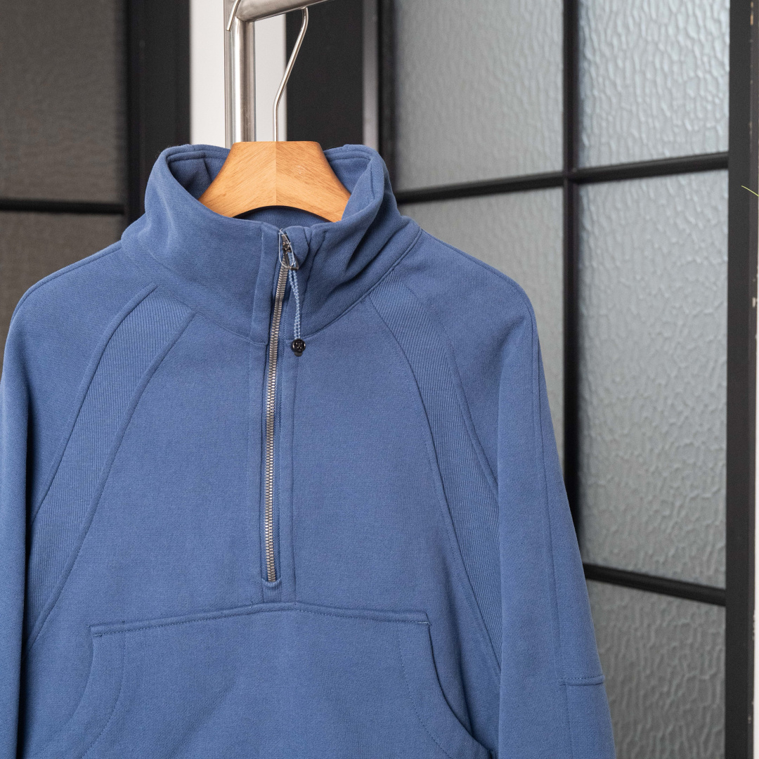 AScuba立领宽松卫衣产品配色:蒸馏咖啡、薰衣草、阴影蓝、骨百色、丝绒粉、板栗粽码数XS/S，M/L，