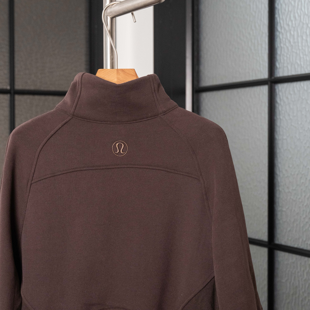 AScuba立领宽松卫衣产品配色:蒸馏咖啡、薰衣草、阴影蓝、骨百色、丝绒粉、板栗粽码数XS/S，M/L，