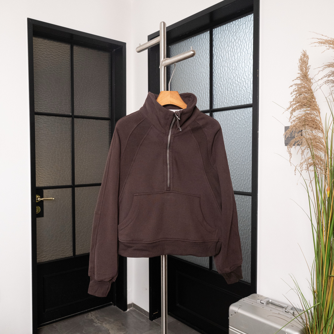 AScuba立领宽松卫衣产品配色:蒸馏咖啡、薰衣草、阴影蓝、骨百色、丝绒粉、板栗粽码数XS/S，M/L，