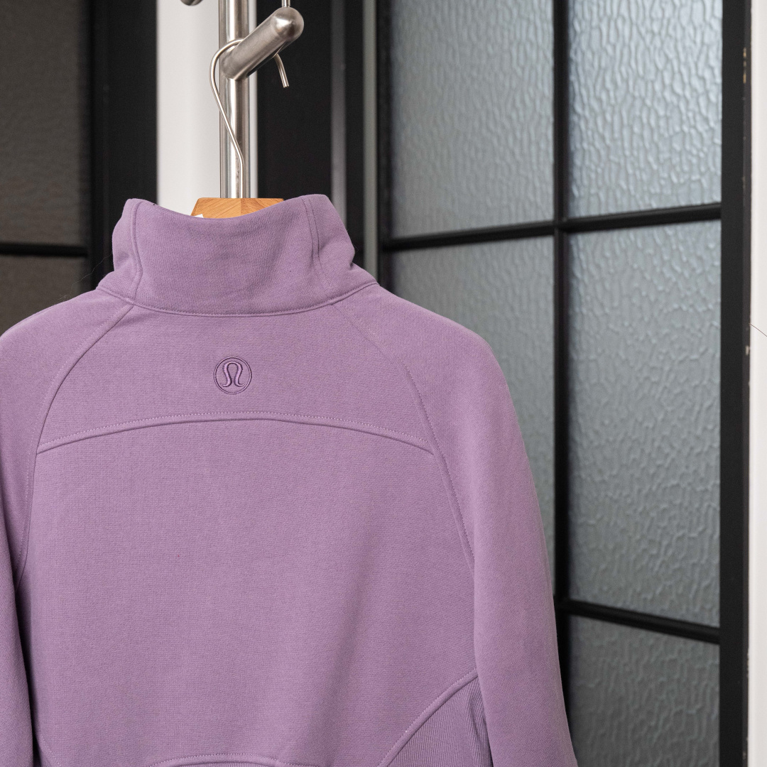 AScuba立领宽松卫衣产品配色:蒸馏咖啡、薰衣草、阴影蓝、骨百色、丝绒粉、板栗粽码数XS/S，M/L，