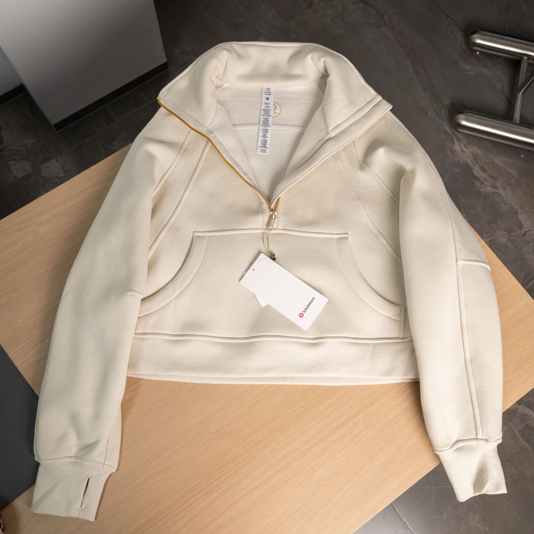 AScuba立领宽松卫衣产品配色:蒸馏咖啡、薰衣草、阴影蓝、骨百色、丝绒粉、板栗粽码数XS/S，M/L，