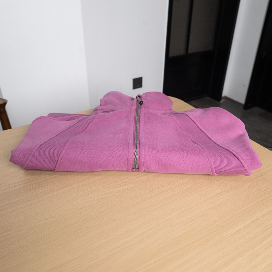 AScuba立领宽松卫衣产品配色:蒸馏咖啡、薰衣草、阴影蓝、骨百色、丝绒粉、板栗粽码数XS/S，M/L，