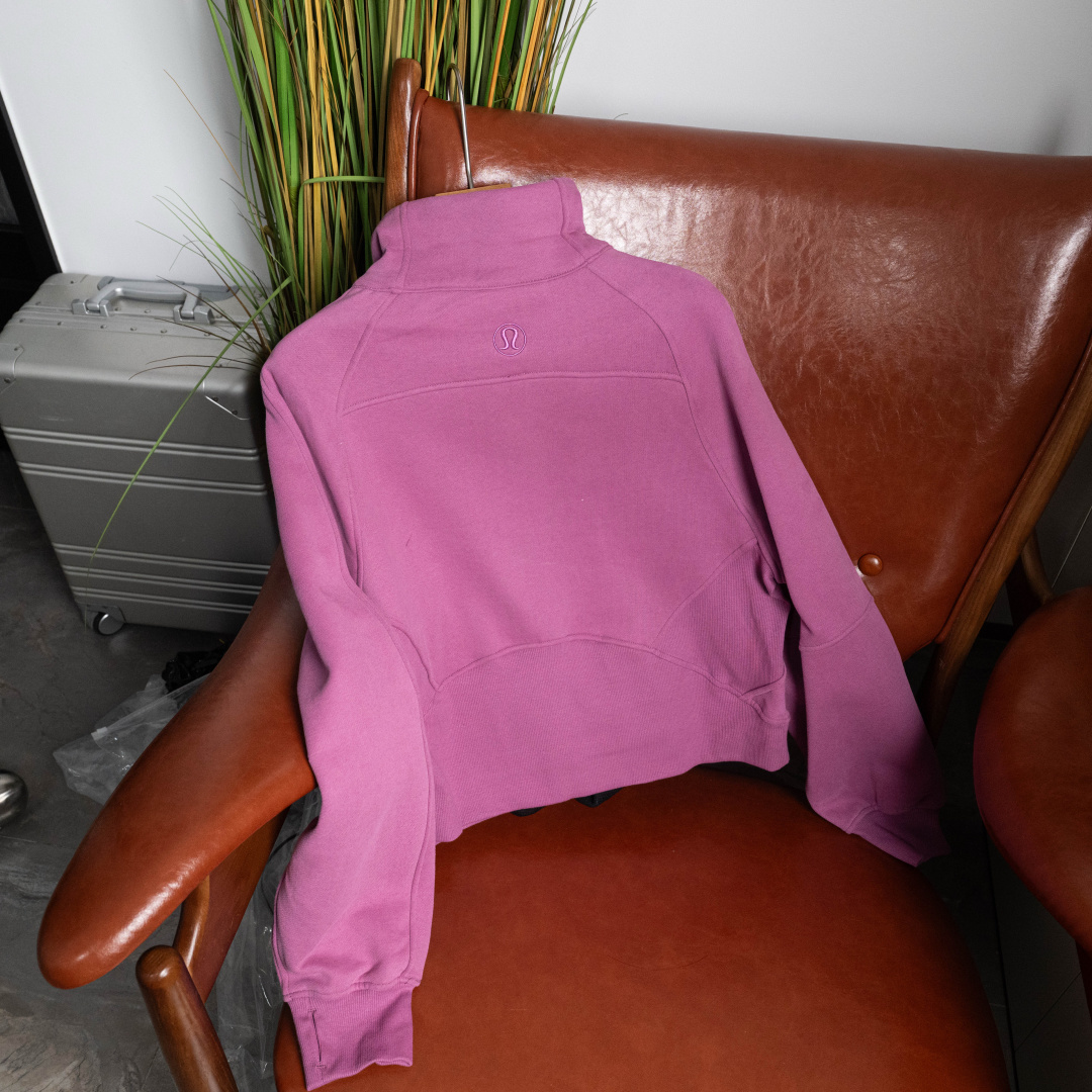 AScuba立领宽松卫衣产品配色:蒸馏咖啡、薰衣草、阴影蓝、骨百色、丝绒粉、板栗粽码数XS/S，M/L，