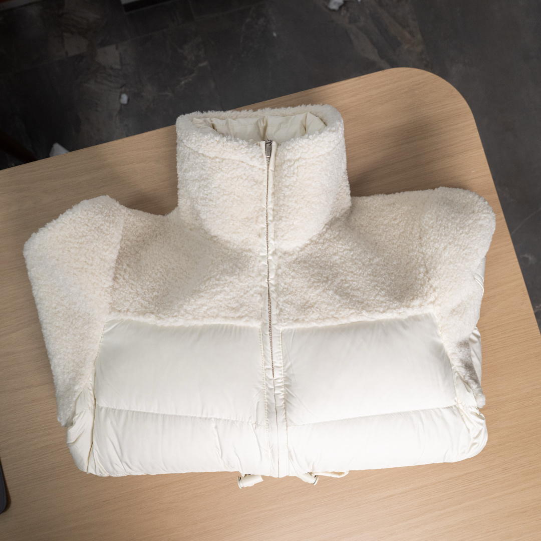 盟可睐 Moncler 高级成衣风衣外套及大衣服饰 #750104A4 5