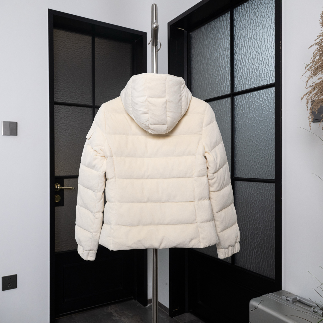 盟可睐 Moncler 高级成衣风衣外套及大衣服饰 #DE406218 4