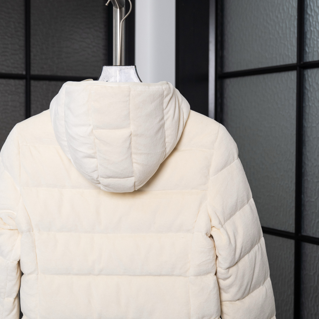 盟可睐 Moncler 高级成衣风衣外套及大衣服饰 #DE406218 5