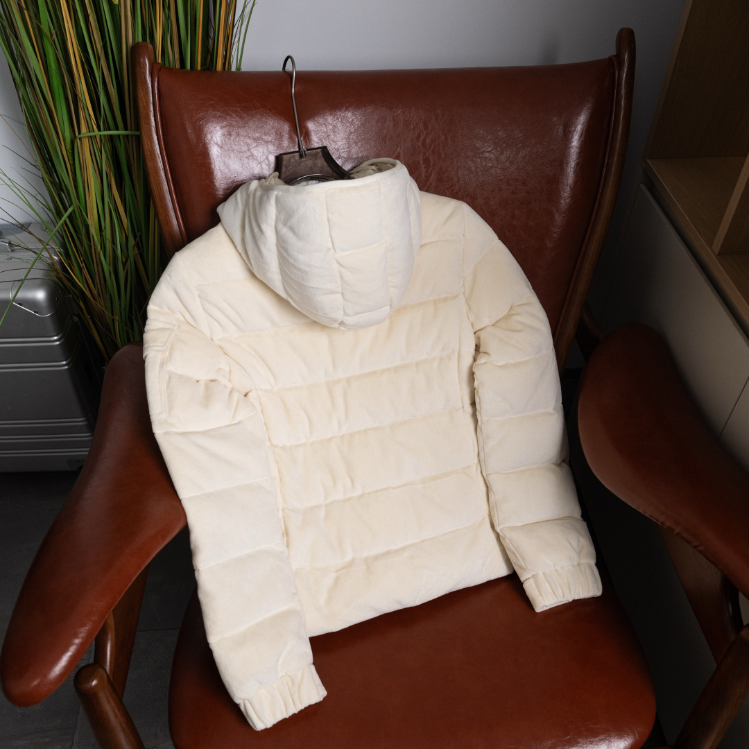 盟可睐 Moncler 高级成衣风衣外套及大衣服饰 #DE406218 6