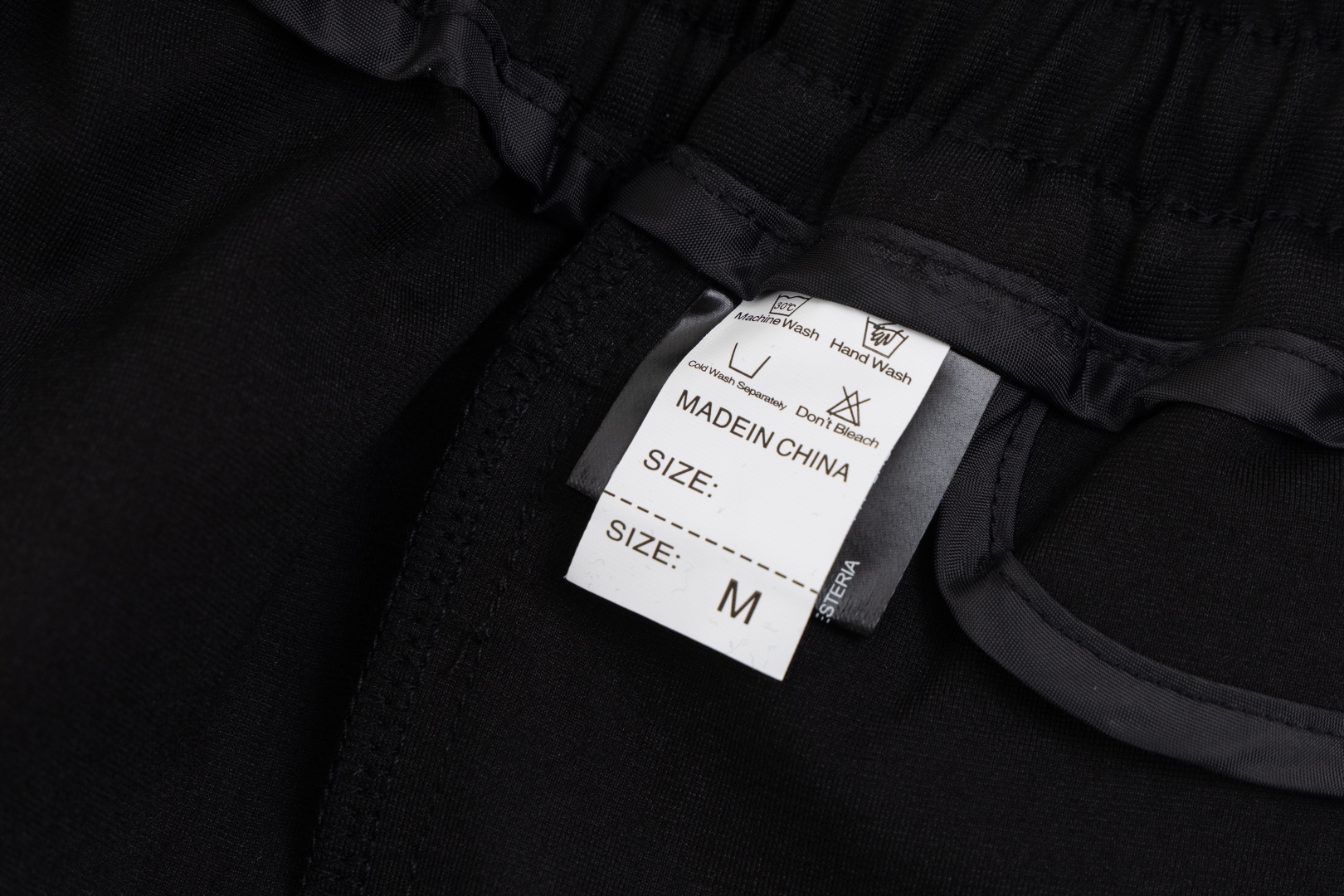 High-quality Leisure Sports Shorts with Modern Classic Urban Style in Size S-XXL - 图片 6