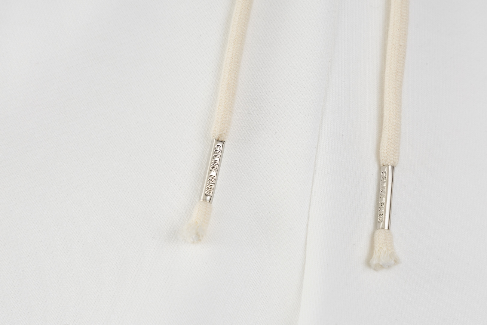 New Celine 25SS Print Shorts with Logo Hardware – Detailed and Stylish Design - 图片 8