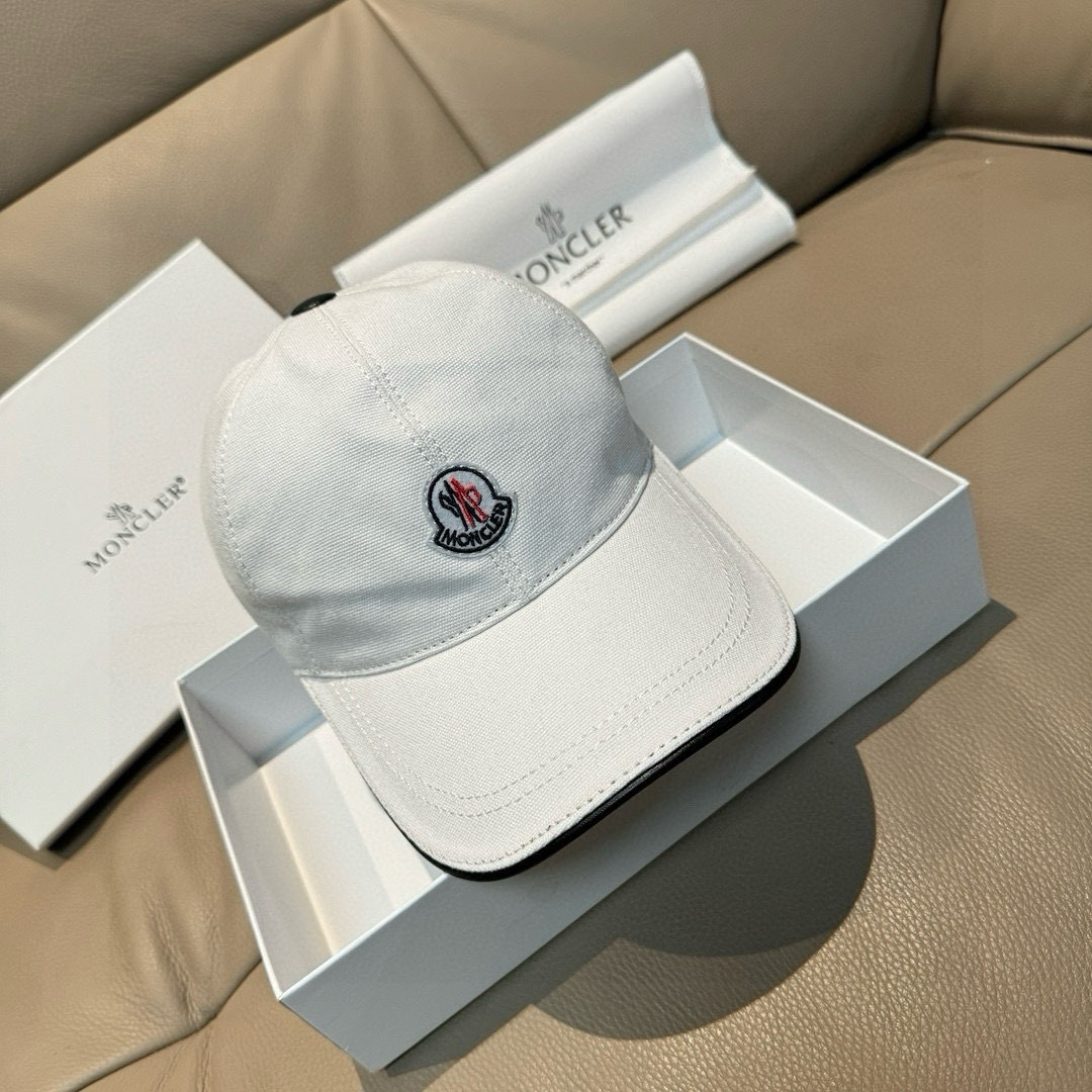 Moncler Baseball Cap: Original Design with Stereo Embroidery and Premium Materials - 图片 1