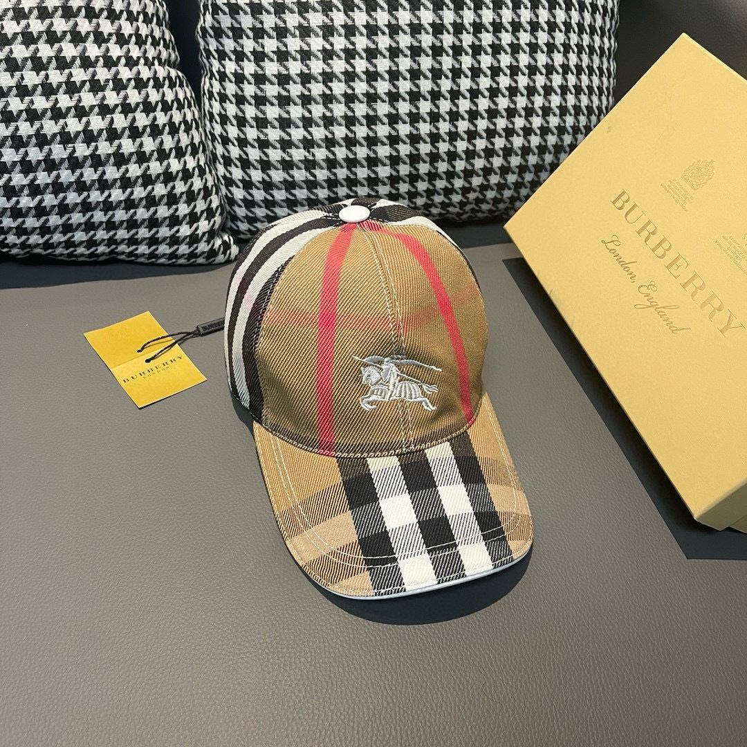 
配盒子布袋，Burberry（巴宝莉）新款原单棒球帽，11开模订制，标志性战马刺绣，精致无暇！原版斜纹