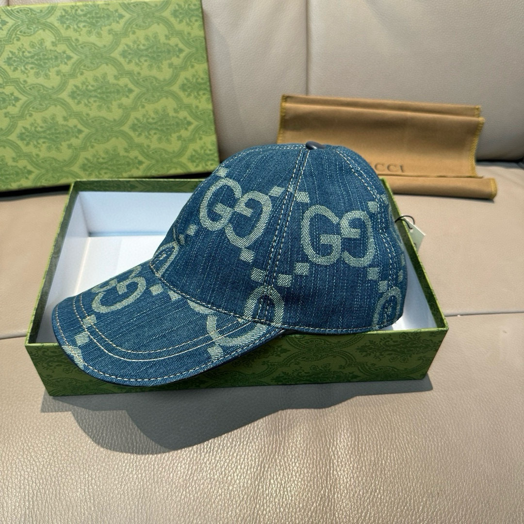 
配包装布袋，Gucci古奇新款原单棒球帽， 大双G，专柜11开模订制，完美对花，原版帆布面料+头层牛皮