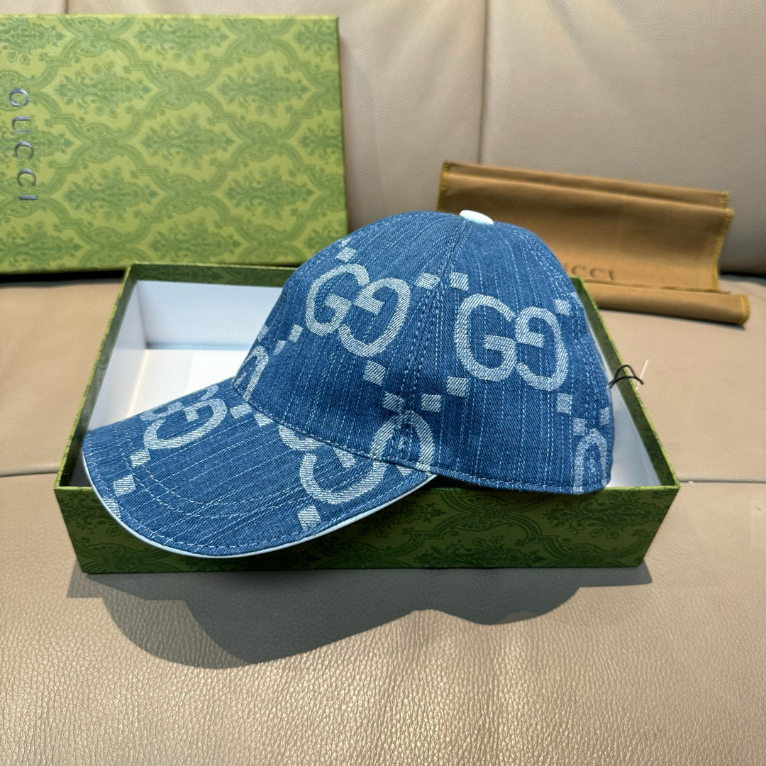 
配包装布袋，Gucci古奇新款原单棒球帽， 大双G，专柜11开模订制，完美对花，原版帆布面料+头层牛皮