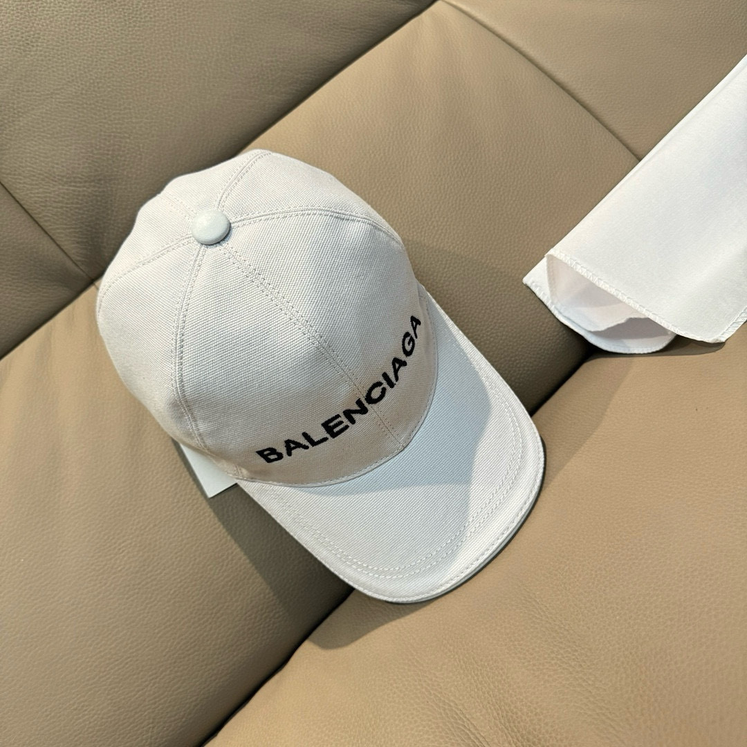 
配盒子布袋，Balenciaga（巴黎世家）经典原单棒球帽，11开模订制，全新立体刺绣，精致无暇！原版