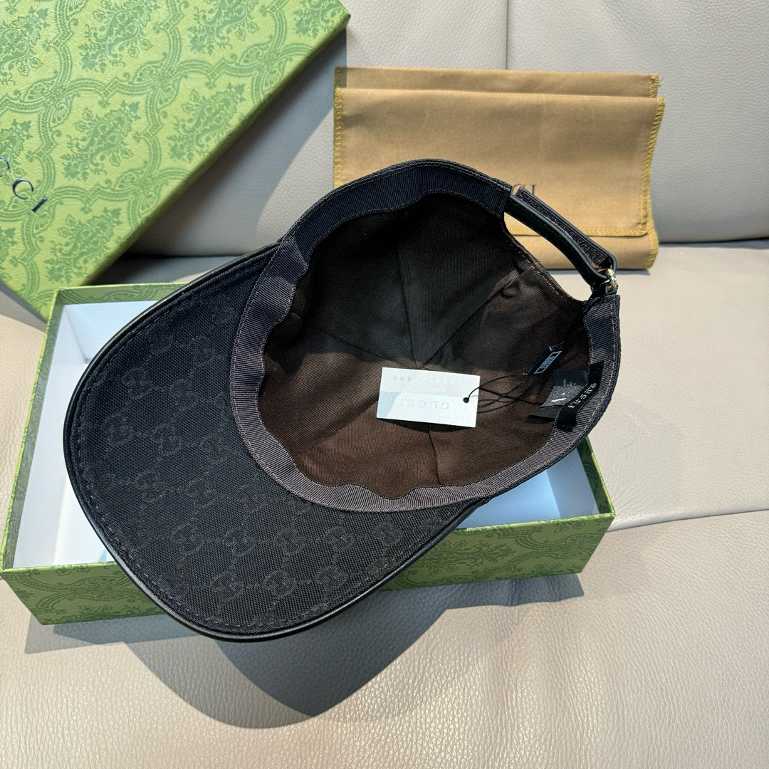 
万年经典款出货！
配盒子布袋，Gucci(古奇)经典原单棒球帽，蜜蜂织带，专柜11开模订制，最高版本，