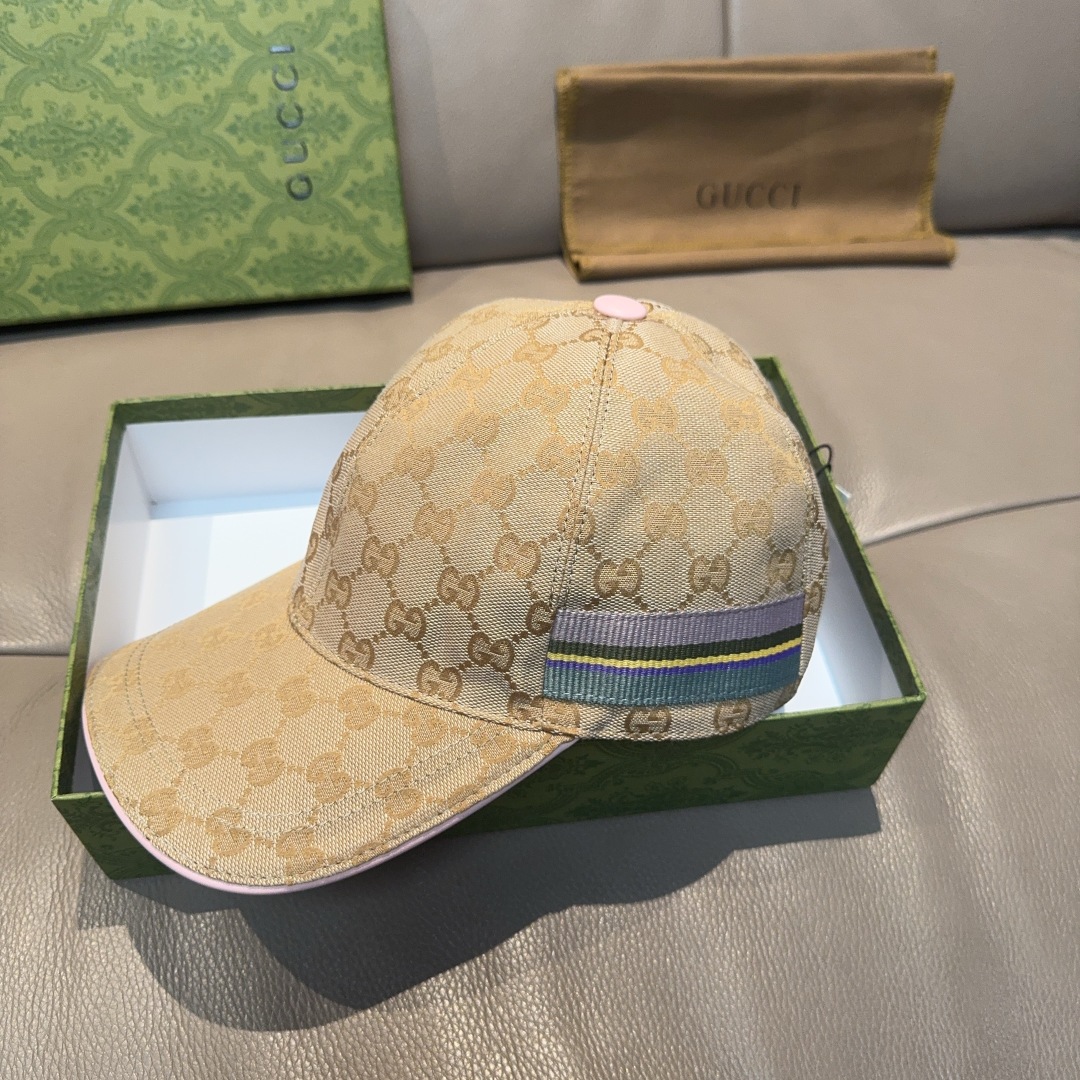 
万年经典款新色出货！
配盒子布袋，Gucci(古奇)经典原单棒球帽😍😍专柜11开模订制，最高版本，原版