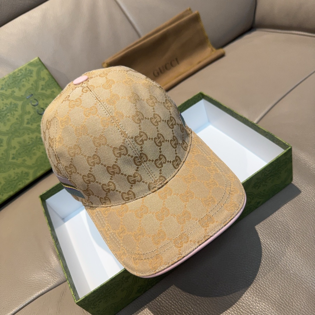 
万年经典款新色出货！
配盒子布袋，Gucci(古奇)经典原单棒球帽😍😍专柜11开模订制，最高版本，原版