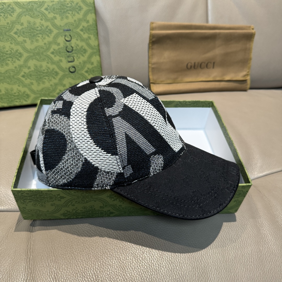 
古奇2025新款
配盒子布袋，Gucci(古奇)新款原单棒球帽😍涂鸦艺术棒球帽😍专柜11开模订制，最高