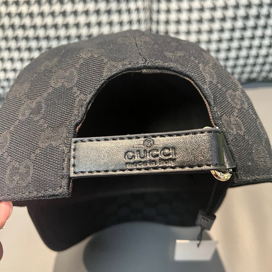 
配盒子布袋，Gucci(古奇)经典原单棒球帽，鲜花织带，专柜11开模订制，最高版本，原版帆布料+头层牛