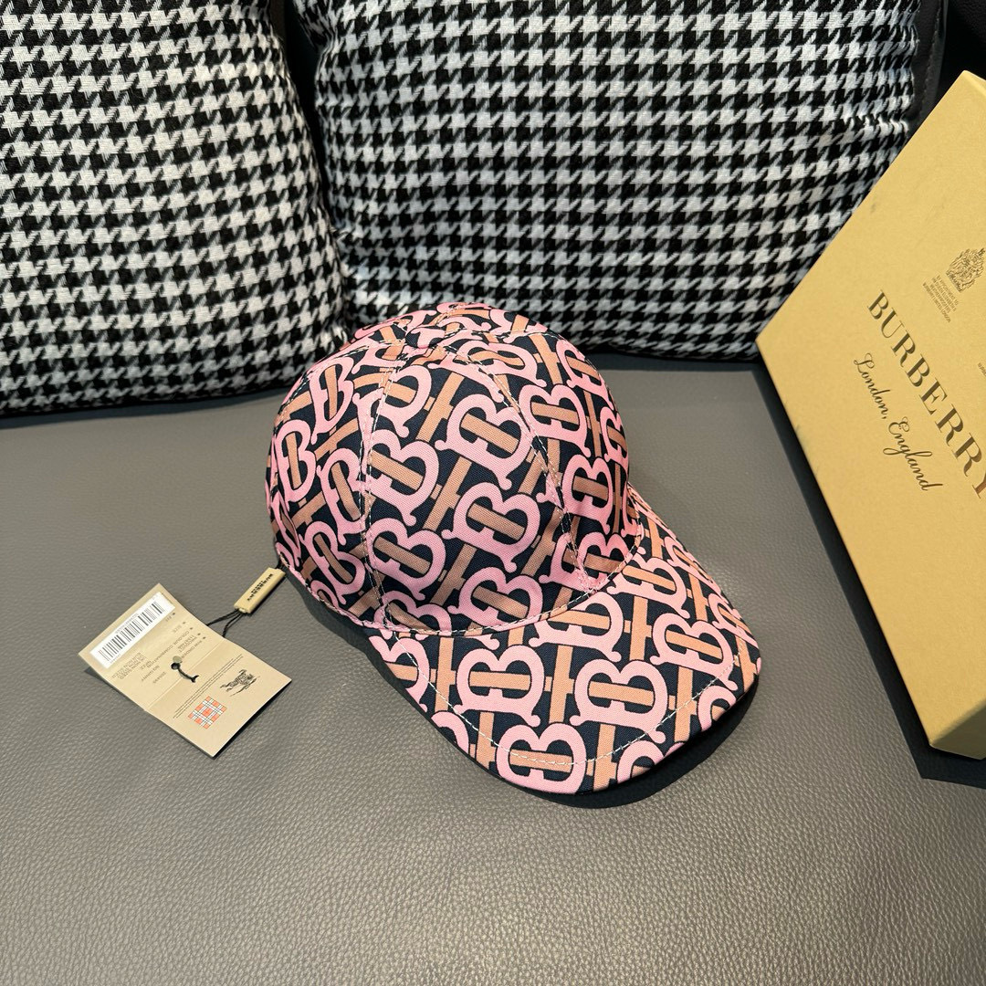
配盒子布袋，Burberry（巴宝莉）最新款棒球帽，正品开模订制，全新TB图纹，原版印花面料，做工细致