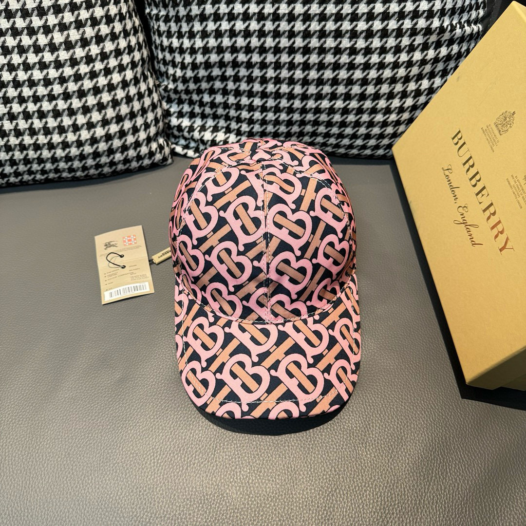 
配盒子布袋，Burberry（巴宝莉）最新款棒球帽，正品开模订制，全新TB图纹，原版印花面料，做工细致