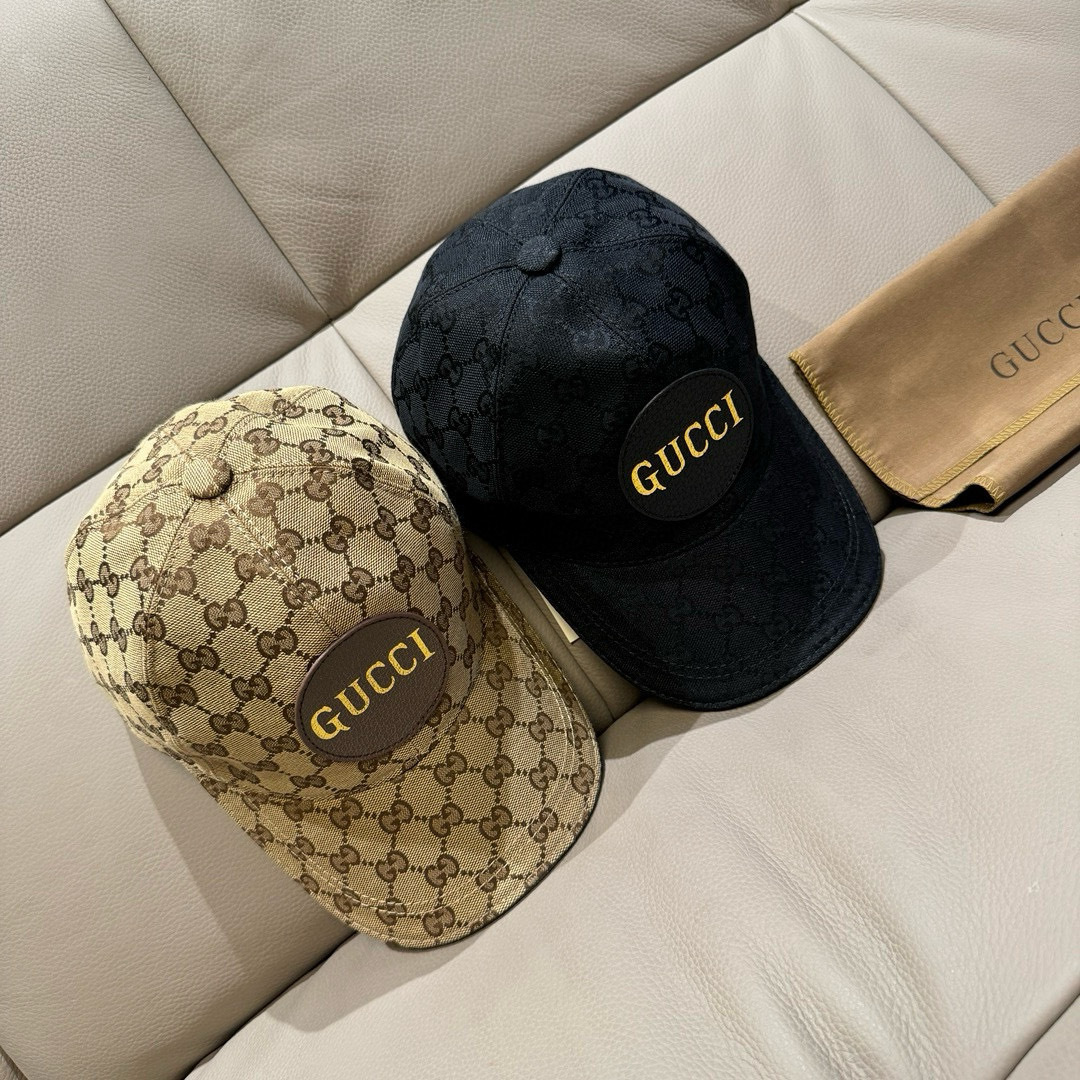 
配包装布袋，Gucci(古奇)新款原单棒球帽，Gucci烫金，专柜最新款，11开模订制，正版开模，原版