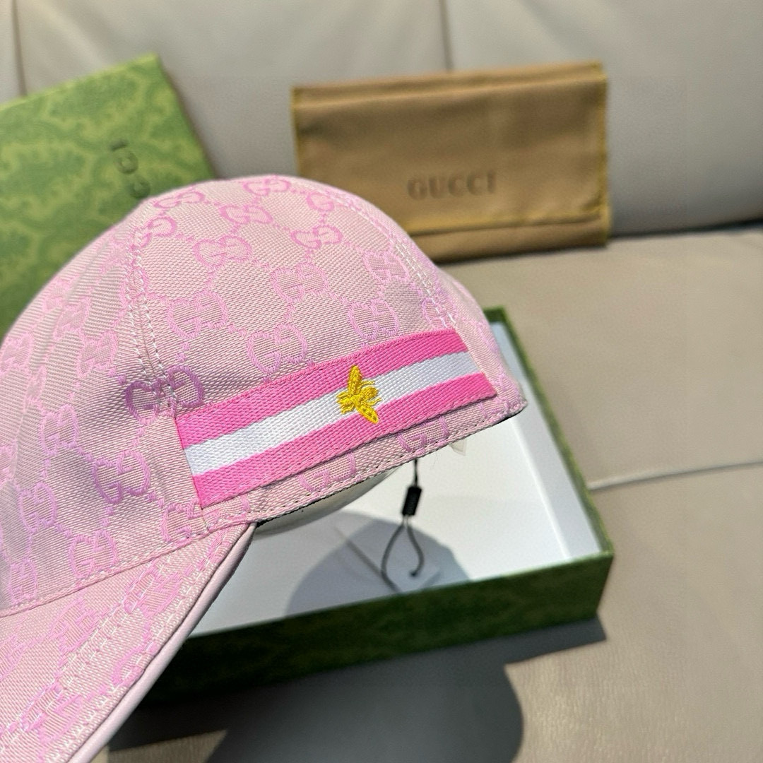 
万年经典款出货！
配盒子布袋，Gucci(古奇)经典原单棒球帽😍😍小蜜蜂，专柜11开模订制，最高版本，