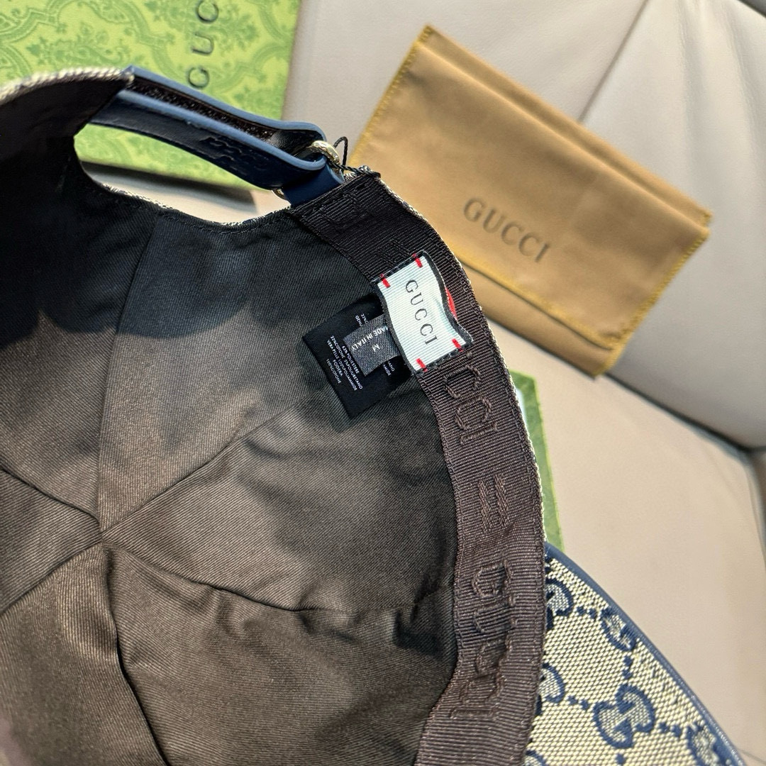
万年经典款出货！
配盒子布袋，Gucci(古奇)经典原单棒球帽😍😍小蜜蜂，专柜11开模订制，最高版本，