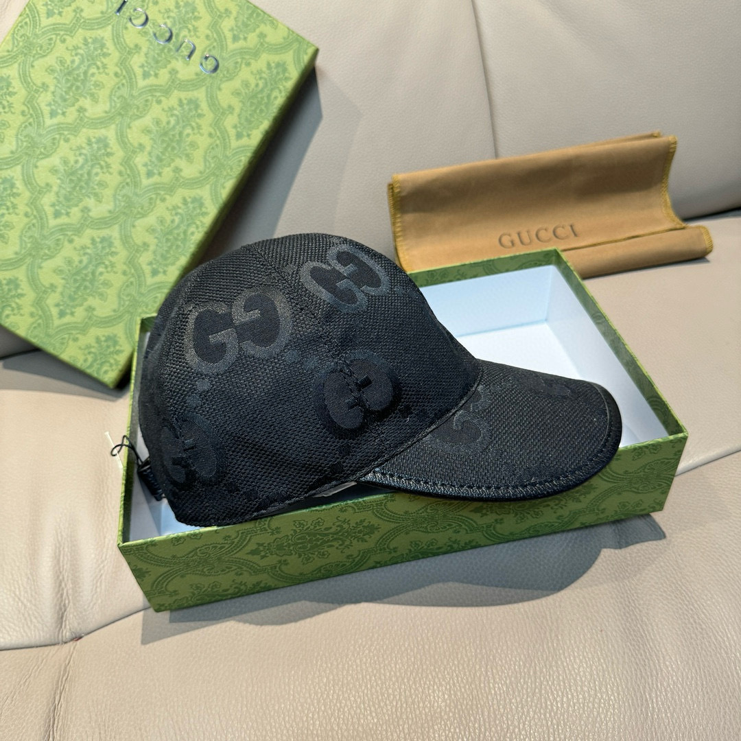 
配包装布袋，Gucci古奇新款原单棒球帽， 大双G，专柜11开模订制，原版帆布面料+头层牛皮，轻盈透气