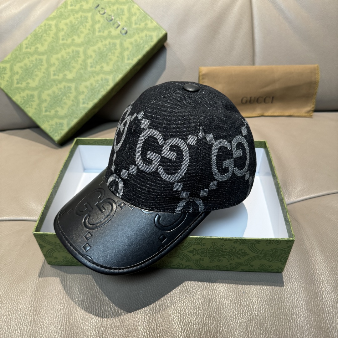 
配盒子布袋，Gucci(古奇)新款原单棒球帽， 大双G拼皮，专柜热卖款，11开模订制，原版帆布料+头层
