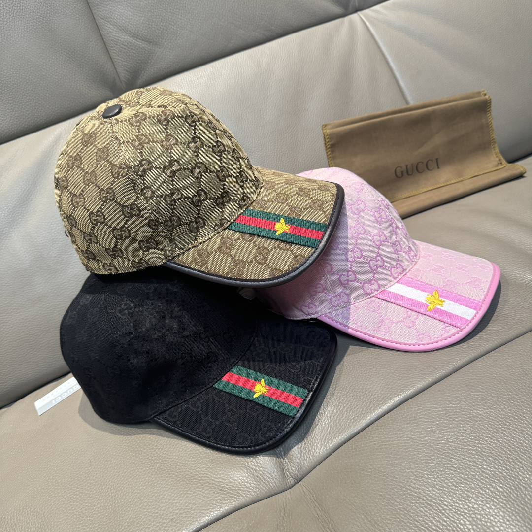 
配盒子布袋，Gucci(古奇)最新原单棒球帽，蜜蜂织带。专柜11开模订制，最高版本，原版帆布料+头层牛