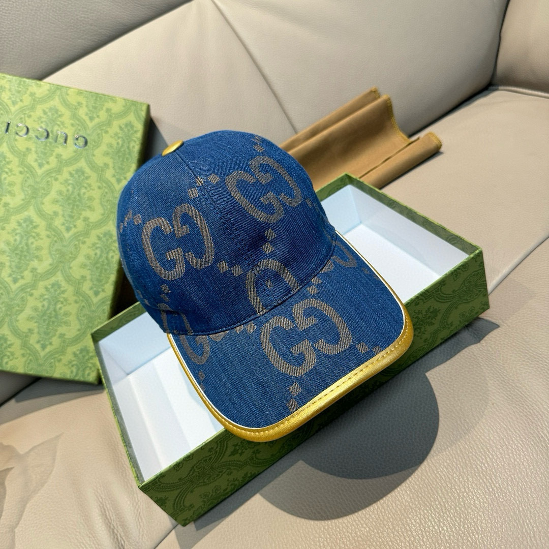 
配包装布袋，Gucci古奇新款原单棒球帽， 大双G，专柜11开模订制，完美对花，原版帆布面料+头层牛皮